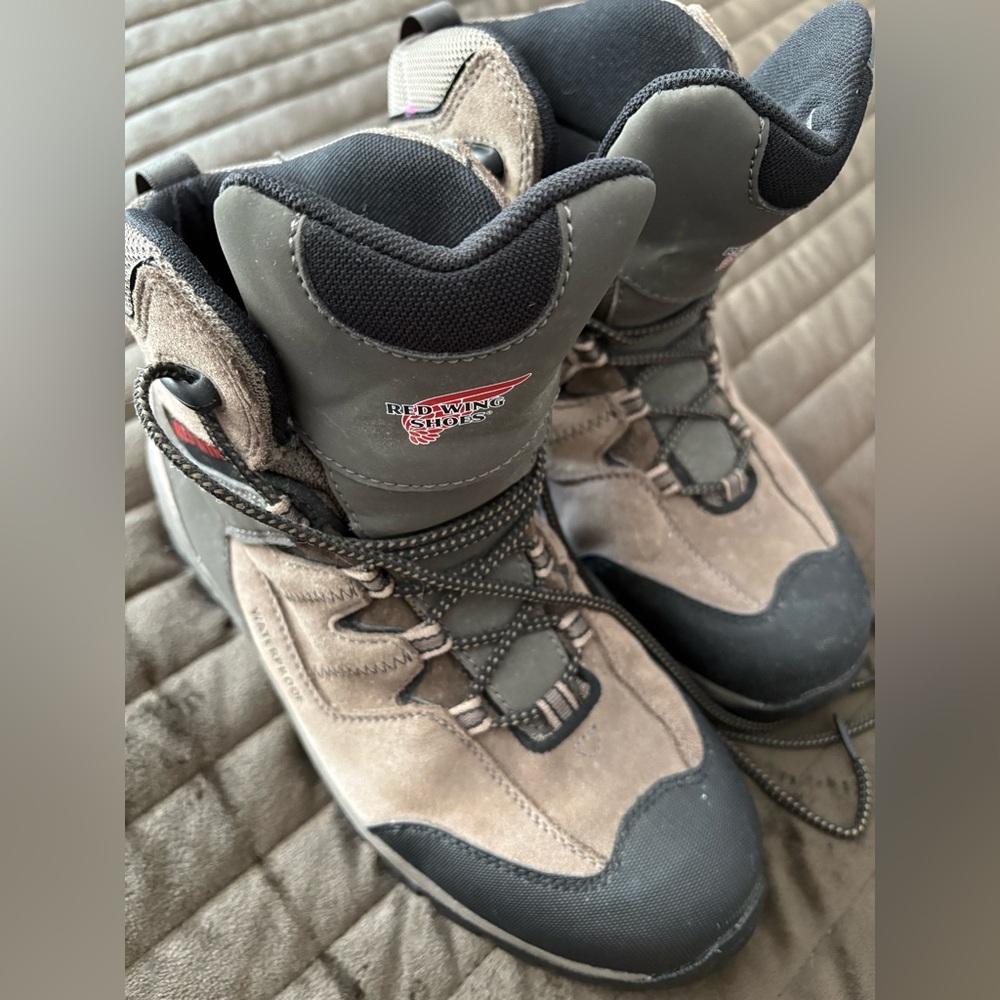 Red Wing Shoes Waterproof Truhiker Boots — Men’s Safety Toe Work Boot Size 9